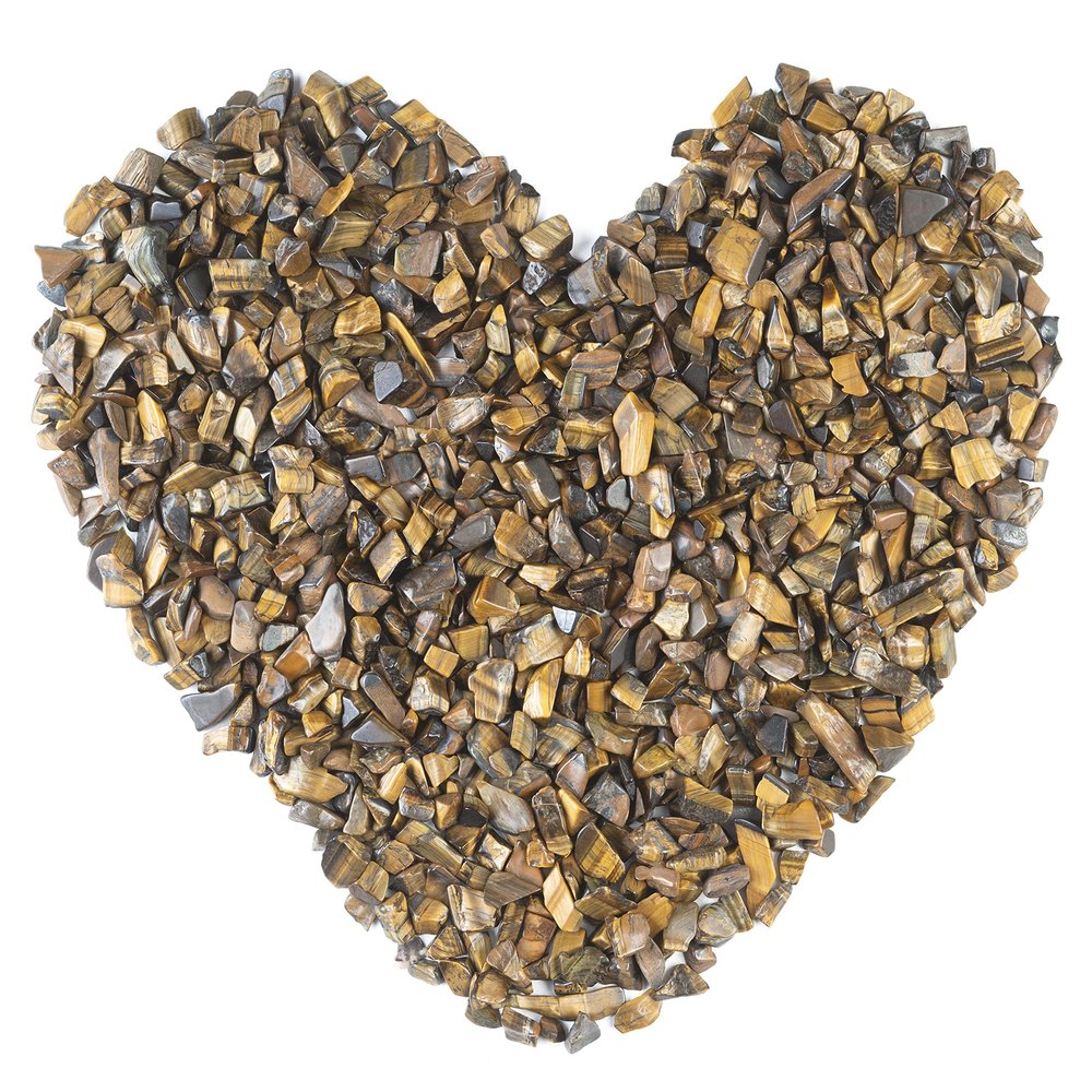 Crocon 1/2 LB Crushed Tiger Eye Chips Bulk Stones 1100+ Carats Natural Quartz Pieces Irregular Shape Gemstones for House Warming Gifts New Home and Chakra Healing Crystals Home Dcor Gifts for Women