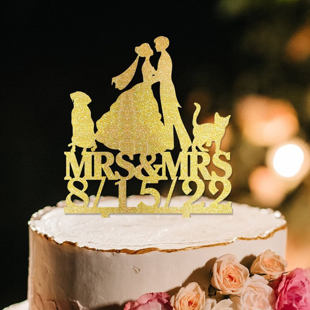 Lesbian Couple Silhouette Wedding Cake Topper Custom LGBTQ Cake Toppers with Dog Lesbian Bride And Bride Cake Toppers for Wedding Mrs & Mrs LGBT Cake Topper with French Bulldog Acrylic Gold