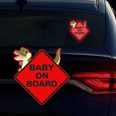 Baby on Board Sticker for Cars, Nouiroy 2PCS Crocodile Pattern Kids on Board Strong Reflective Cute Alligator Baby in Car Decals and Stickers Baby Car Window Bumper Sign Auto Vinyl Sticker, Red