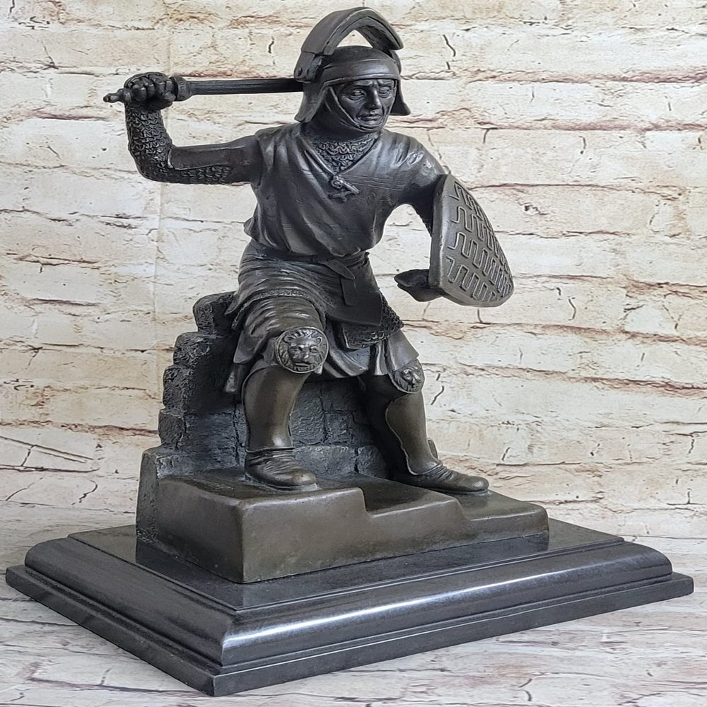 Handmade Kamiko Japanese Samurai Warrior Bronze Sculpture Heavy Art Hot Cast by Think Bronze Artwork Decor