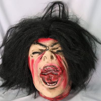 Halloween Hanging Severed Head Decoration - Scary Life-Size Bloody Cut Corpse Realistically Latex Pendant Prop With Wig Costume - Zombie for Outdoor Indoor Haunted Houses Party (II)