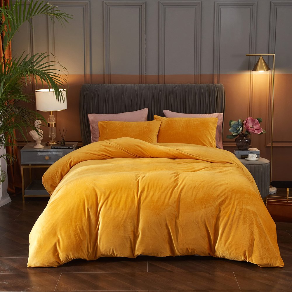 Ivellow Velvet Flannel Duvet Cover King Size Gold Comforter Cover Set Ultra Soft Breathable Cozy Velour Solid Luxury Bedding Set Zipper Closure Corner Ties