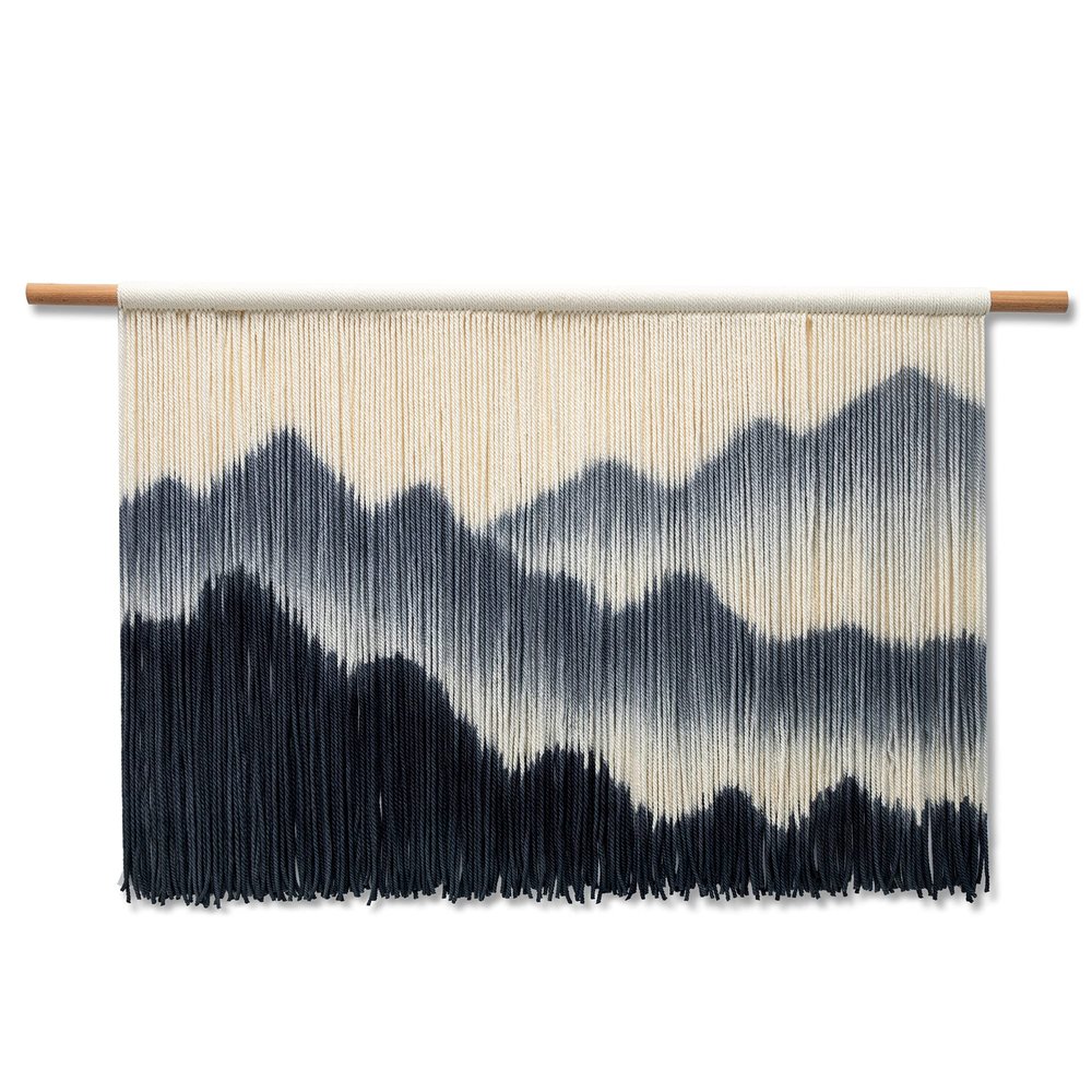 Aurtem Large Macrame Wall Hanging Tapestry, Hand Woven Faraway MountainBoho Tapestry For Bedroom,Dip Dyed Yarn Boho Wall Decor Geometric Dcor Wall Tapestry For Bedroom Living Room Apartment Porch