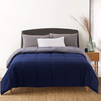 3 Piece 100% Egyptian Cotton with 1000 Thread Count Reversible Down Alternative Comforter Set Navy/Silver- Corner Duvet Tabs King/Cal-King Size (94104 Inch)