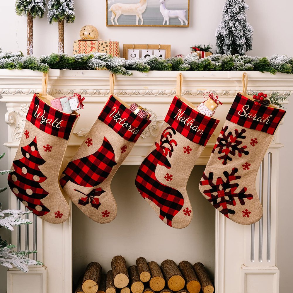 BFYDOAA Christmas Stockings 4 Pack, 18 Inch Red Black Buffalo Plaid Christmas Stockings with Reindeer, Snowflakes, Christmas Tree Pattern, Fireplace Hanging Stockings for Holiday Party Decoration