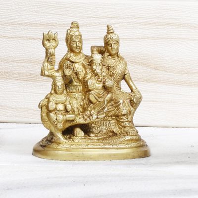 Brass Shiva Parvati Ganesha Kartikeya Shiv Parivar Bholenath Shankar Ganesh Family Murti Idol Statue Sculpture ( LxBxH 4x2.75x5.5 Inch) by Indian Collectible