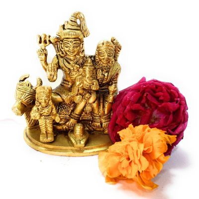 Brass Shiv PARIVAR /Shiva Family/ SHIVPARIVAR Purely Handcrafted Shiva Parvati Ganesh Idol | Shiv Parivar Murti | Statue by Indian Collectible