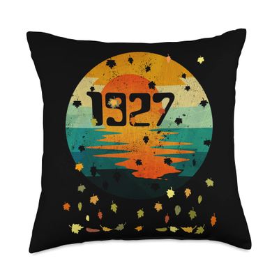 1927 Tee 95 Year Old Retro Autumn Fall Leaves 95th Birthday Throw Pillow