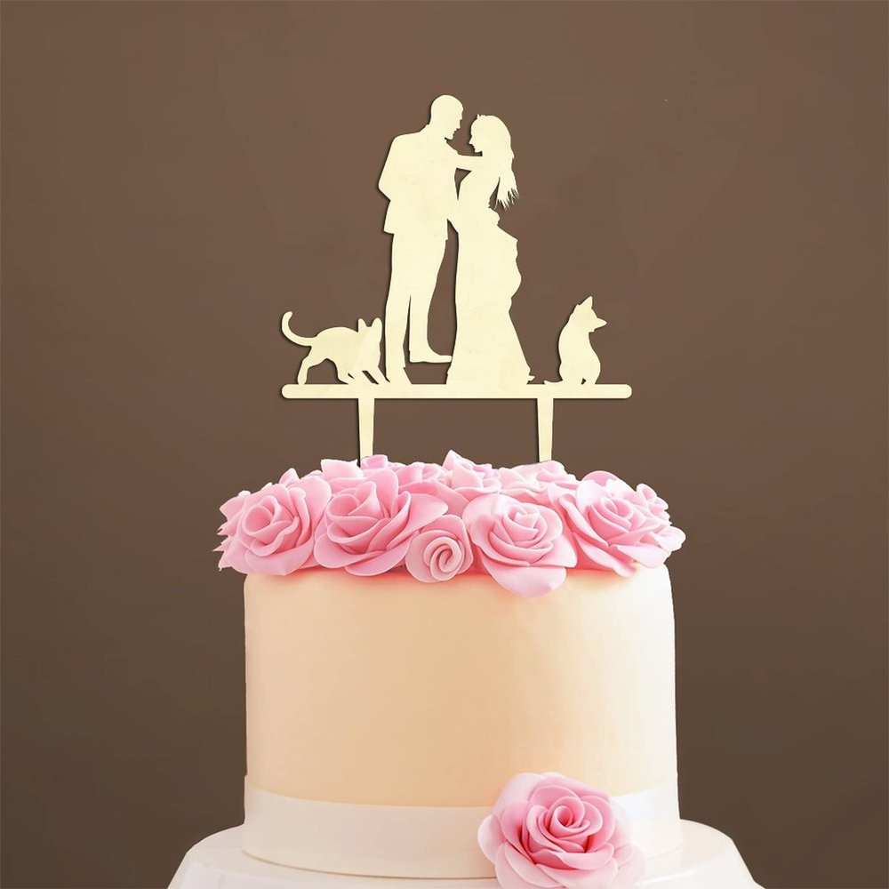 Mr And Mrs Cake Topper with Pet, Mr & Mrs Rustic Wreath Couple's Names Cake Topper, Wood Wedding Cake Topper, Customized Bride And Groom Wedding Cake Topper, Funny Cake Toppers for Wedding