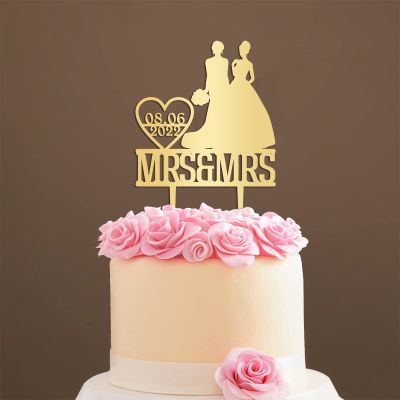 Personalized Cake Topper for Wedding Brides Lesbian Gay Same Sex Cake Topper with Dog Mrs And Mrs Wedding Cake Topper with Cat Lesbian Silhouette Wedding Cake Topper (Mirror Gold Acrylic)