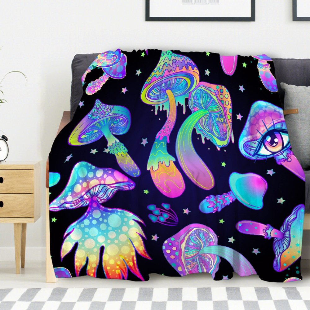 Avalokitesvara Magic Mushrooms Psychedelic Flannel Blanket Super Soft and Warm for Bed Couch Sofa 120x90 Inch for Family