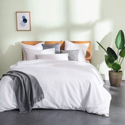 THXSILK Silk Comforter Duvet Quilt for Spring Fall Autumn 100% Long Strand 6A Mulberry Silk Floss Filling with Cotton Shell Filled Spring Fall Comforter Ultra Soft Light Weighted, White, Twin