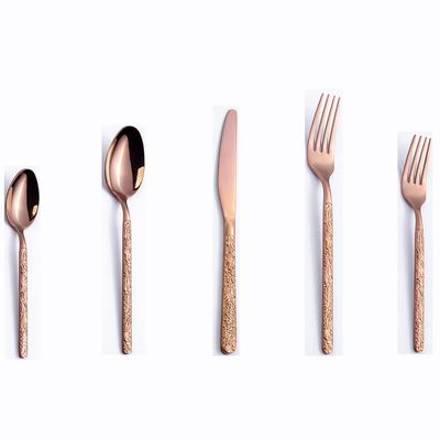 Rose Gold Silverware Set Stainless Steel Flatware Set With Stone Grain Handle Nice Weight 30 Piece Tableware Service for 4 Kitchen Halloween Restaurant Forks Spoons Knifes Dessert Spoon and fork