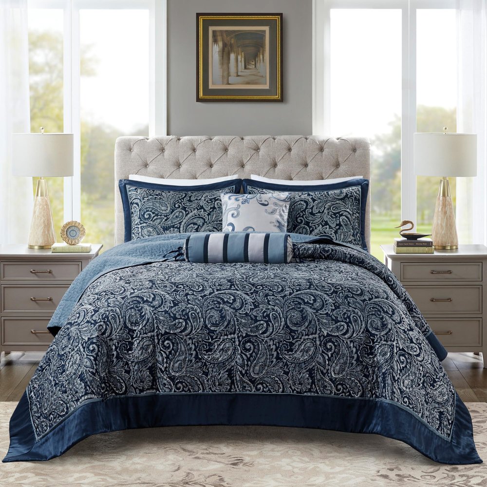 Madison Park Aubrey Reversible Quilted Bedspread Set, Solid Reverse Summer Breathable, Lightweight All Season Bedding Layer, Matching Shams, Bedspread Queen(102"x118"), Navy 5 Piece