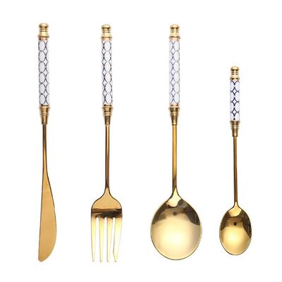 32 Piece Gold Silverware Set for 8 Kitchen Wedding Restaurant Cutlery Utensil Delicate Tableware Durable 18/10 Stainless Steel Flatware Sets With Nice design Include Spoons Forks Knifes Teaspoons