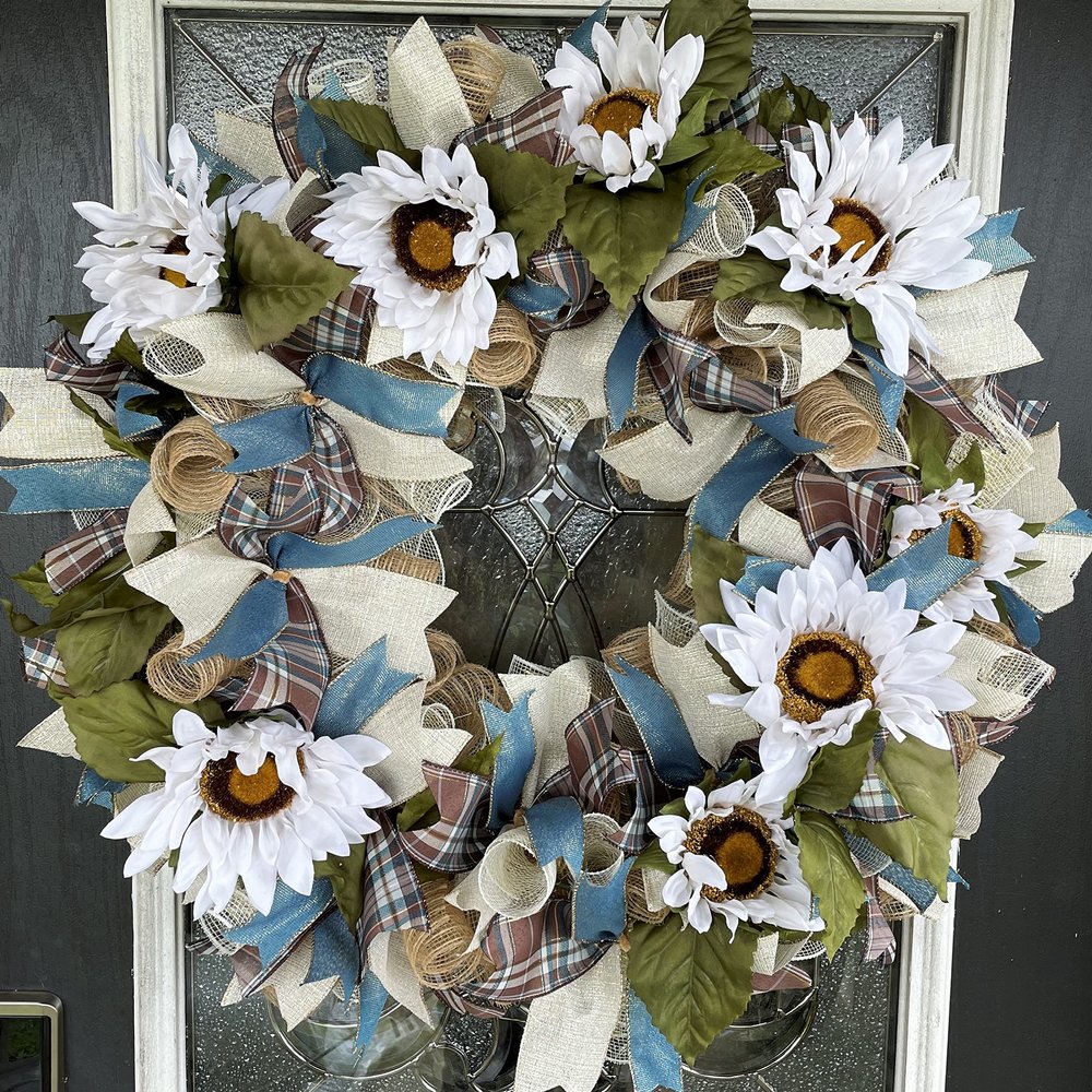 BEAUTIFUL XL Thanksgiving White Sunflower Floral Fall Brown Plaid Cream Blue Deco Mesh Front Door Wreath, Door Hanger, Country Home, Farmhouse Decoration, Porch Sign