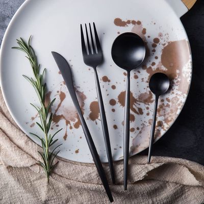 32 Piece Black Silverware Set for 8 Durable 18/10 Stainless Steel Delicate Heavy Flatware Set Kitchen Wedding Restaurant Cutlery Utensil Set Include Teaspoons Knifes Forks and Spoons