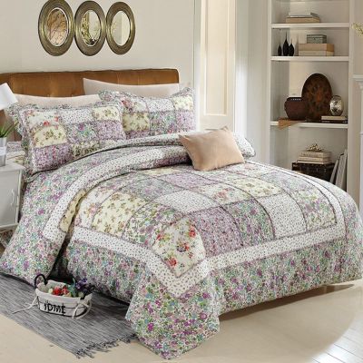 XXRBB Patchwork Bedspread Quilted Floral Pattern Microfiber Coverlet Set with 2 Pillow Shams, 230X250 Cm (Double/King),Purple
