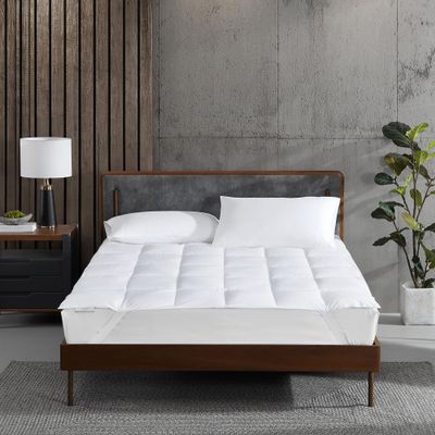 Kathy Ireland Brrr Pro Cooling Tencel Quilted Fitted Mattress Topper Queen Size, 300 Thread Count Tencel Lyocell/Polyester Filling Mattress Topper Breathable Soft Mattress Cover Pad - White