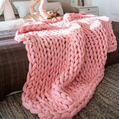 MHUQIA Chunky Knit Blanket Chenille Throw 24x24in, Knitted Throw Blanket for Sofa, Warm Soft Cozy for Sofa Bed Home Decor 100% Hand Made Stylish & Cosy Throw Blanket