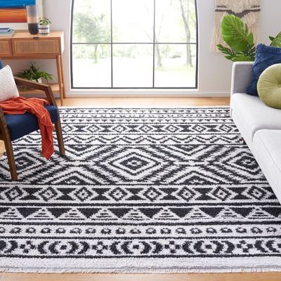 SAFAVIEH Area Rug 8x10 - Augustine Collection - Large - Black & Ivory, Cotton Moroccan Boho Tribal Fringe Design, Easy Cleaning, Ideal for Living Room, Bedroom, Office, Dining Space (AGT849Z)