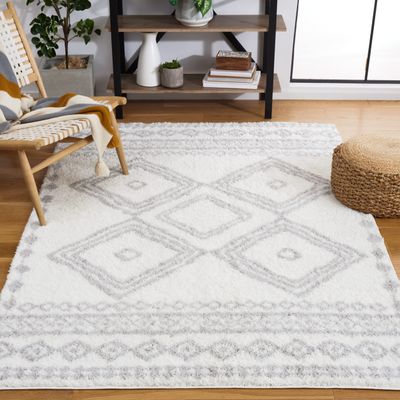 SAFAVIEH Area Rug 8x10 - Berber Shag Collection - Large - Ivory & Grey, Moroccan Design, Non-Shedding & Easy Cleaning, Plush Thick Pile, Ideal for Living Room, Bedroom, Dining Space (BER591B)
