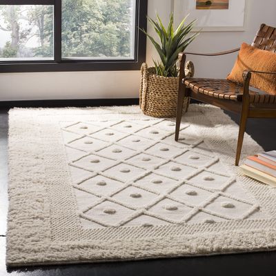 SAFAVIEH Kenya Collection Accent Rug - 3' x 5', Ivory, Hand-Knotted Moroccan Boho Trellis Rustic Wool, Ideal for High Traffic Areas in Entryway, Living Room, Bedroom (KNY952A)
