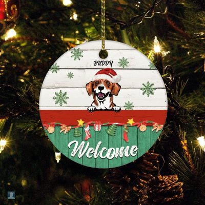 Christmas Ceramic Ornament Custom Dog Christmas Holiday Present Dog Christmas with Santa Hat Welcome Christmas Ornament for Boys Girls Round Ceramic Christmas Decoration