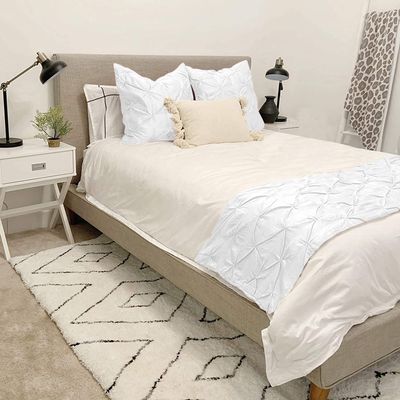 5 Pieces Pinch Pleated Bed Runners with 4 Pillow Shams Solid 100% Egyptian Cotton 1000 Thread Count, Soft Fade-Resistant Easy Care Decorative Bed Scarf Solid White