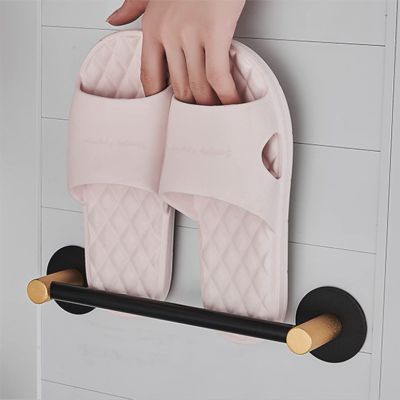 CTVR Hanging Slippers Rack, Aluminium Alloy Shoe Holder, Hanging Shoe Stand, Bathroom Self Adhesive Shoe Hanger Storage Organizer, Multifunction Towel Bar (Size : 30.5 * 5.5 * 6cm)