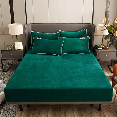 FCLDESHOP Moisture Wicking Fitted Bed Sheets,Warm Crystal Velvet Fitted Sheet Pillowcase, Solid Color Deep Pocket Mattress Protector for 10"/25cm High Mattress,Green,200 * 220cm (3pcs)
