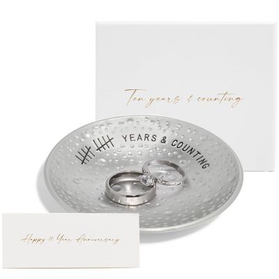 PureRejuva 10th Anniversary Tin Gifts  4 In., Engraved, Aluminum Wedding Ring Holder Dish & Gift Box  10 Year Wedding Gift for Him & 10 Year Anniversary for Her Textured Style