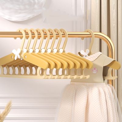 20pcs Baby Hangers with Hook, Multi-Purpose Kid Rack, Plastic Non-Slip Adjustable Infant Hanger for 0-18yrs Girl Boy, Newborn Toddler (Color : Yellow)