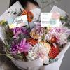CCINEE 30Pcs Metal Wire Floral Place Card Holder Pick 13In Heart Golden Floral Picks Photo Memo Car Holder for Wedding Birthday Party Supply view 4