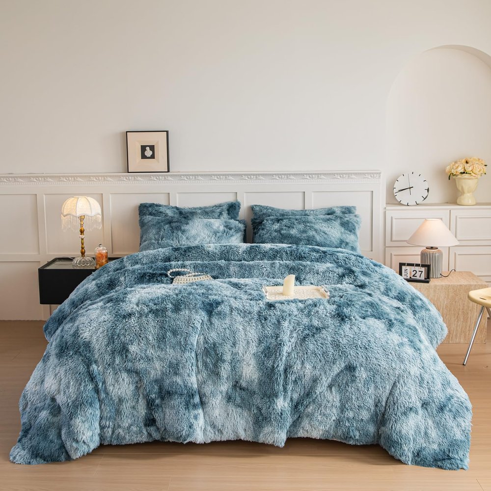 chovy Faux Fur Tie-Dyed Blue White Colorful Comforter Sets King - 3PC Bed Set Ultra Soft Plush Flannel Velvet Fluffy Fuzzy BeddingComforter x 1 Pillowcases x 2