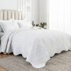Auemtyn King Size Quilt Set 3 Pieces, Soft Lightweight Summer Bedspread, Reversible Microfiber Bed Coverlet for All Seasons, White, Geometric Pattern (1 Quilt, 2 Pillow Shams) view 1