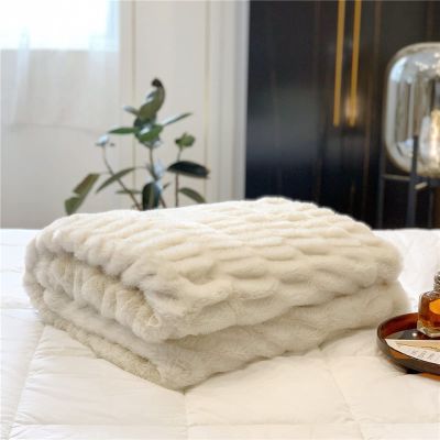 AOPPLSOT Grey Throw Blankets, Faux Fur Heavy Plush Blanket, Throw Blankets for Couch Und Bed, Super Soft Cozy Microfiber Blanket,Off White,100 * 150cm
