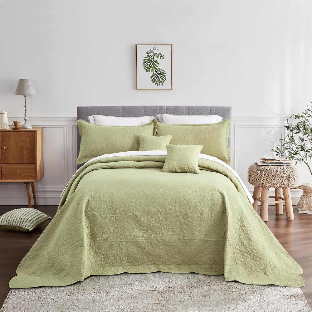 Blythease Oversized King Bedspread 128x120 Extra Wide, Ultrasonic Lightweight Bedding Cover, Paisley Pattern, Reversible, 5 Piece, 100% Microfiber, Sage Green