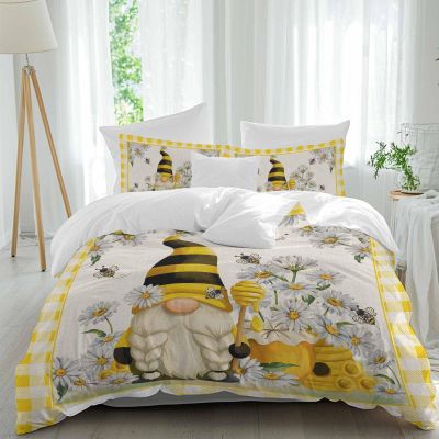 3pcs Soft Duvet Covers Queen Size,Spring Summer Bee Gnome Farmhouse Honey Daisy Flower Yellow Buffalo Plaid Washed Microfiber Comforter Cover Set with Corner Ties(1 Duvet Cover+2 Pillowcases)