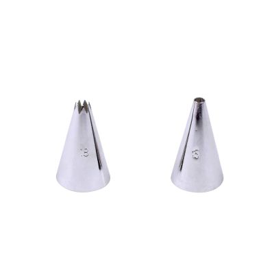 Celebrate It No. 5 Round & No. 18 Star Tip Set, 12 Pack
