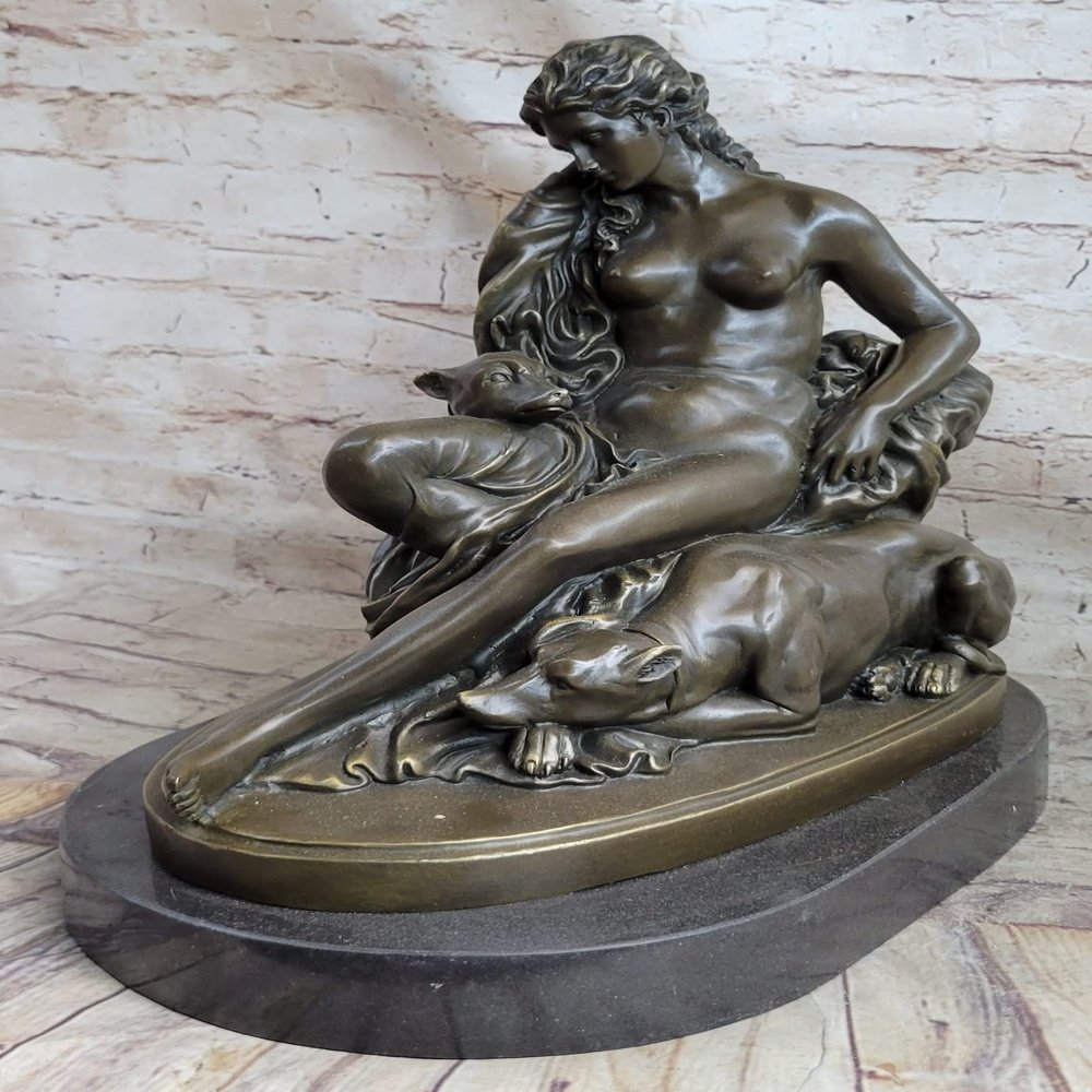 EUROPEAN BRONZE Art Crafts Indoor Decorations Statue Girl Dog Bronze Sculpture Fisher Arts Gift Artwork Gift Home Figurine