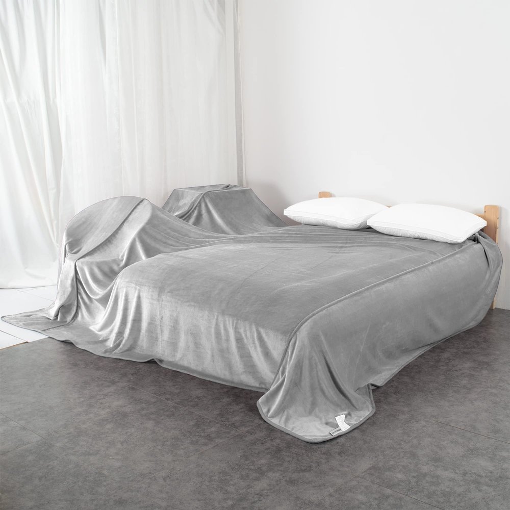 340GSM Flannel Bed Blanket Cozy Microfiber Soft Thermal Fleece Blanket (Light Gray, Oversized King 120"x128")