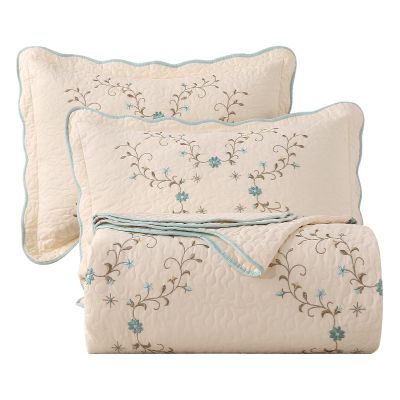 vctops Elegant Floral Embroidered Quilt Set Oversized Queen,100% Cotton Reversible Quilted Bedding Set with Scalloped Edge, Soft and Lightweight Bedspread Coverlet with 2 Pillow Sham (Green, 98"x106")