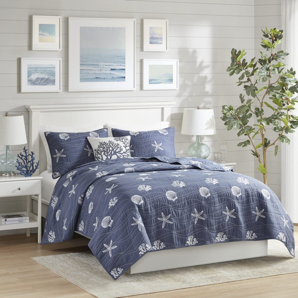 Harbor House Seaside Reversible Cotton Quilt Set Coastal Clam, Starfish, Coral Embroidery, All Season, Pre-Washed Coverlet Bedding Layer, Decorative Pillow, King/Cal King(108"x90") Navy 4 Piece
