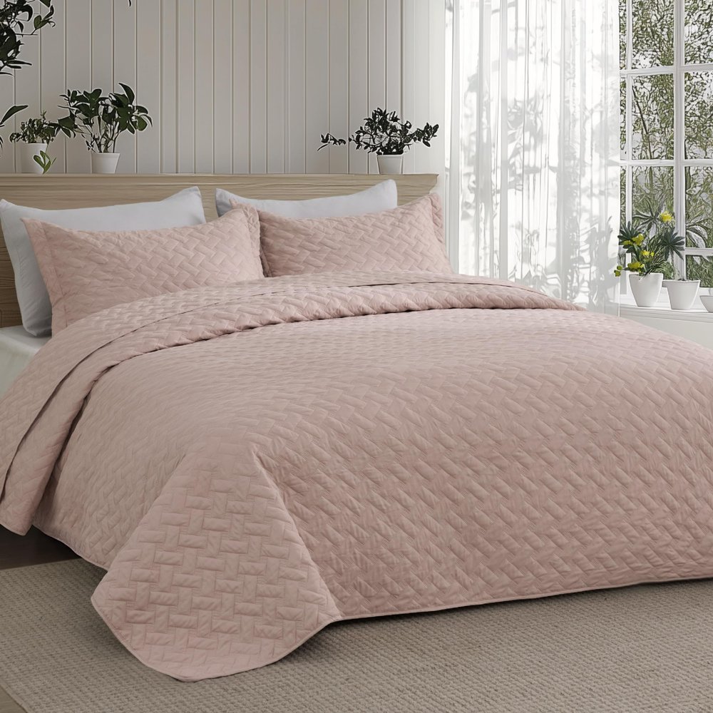 Bedsure Quilts Queen Size - Lightweight Bedspreads Queen Size with Basket Weave Pattern, Soft Quilt Bedding Set, Dusty Rose Comforter Set Coverlet for All Seasons with 2 Pillow Shams (90" x 96")
