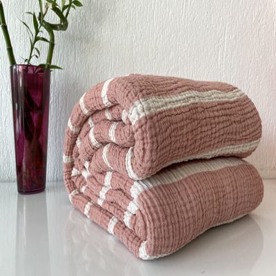 BONPERLA Muslin Blanket 100% Cotton, 4 Layers Bedspread, Soft Turkish Cotton Muslin Bed Cover, Reversible Coverlet, Striped Brick Red (Full/Queen Size 91x95-230x240cm)