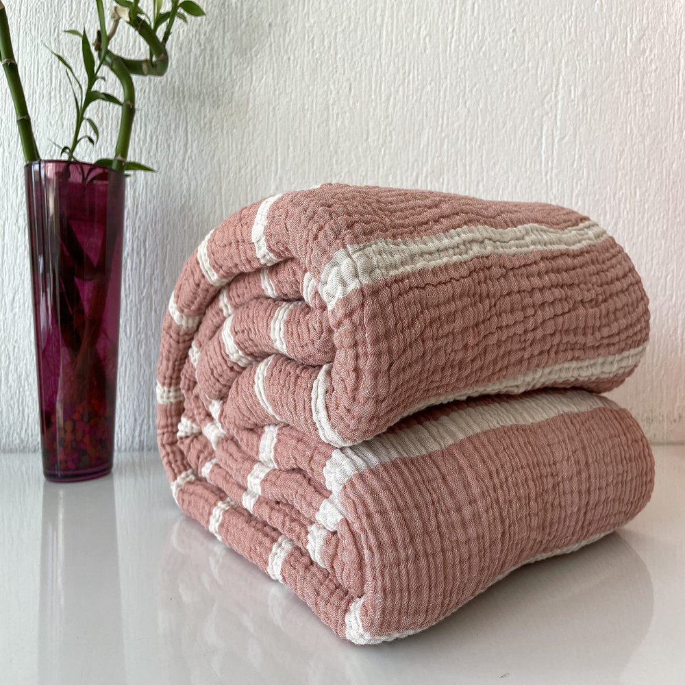 BONPERLA Muslin Blanket 100% Cotton, 4 Layers Bedspread, Soft Turkish Cotton Muslin Bed Cover, Reversible Coverlet, Striped Brick Red (Full/Queen Size 91x95-230x240cm)