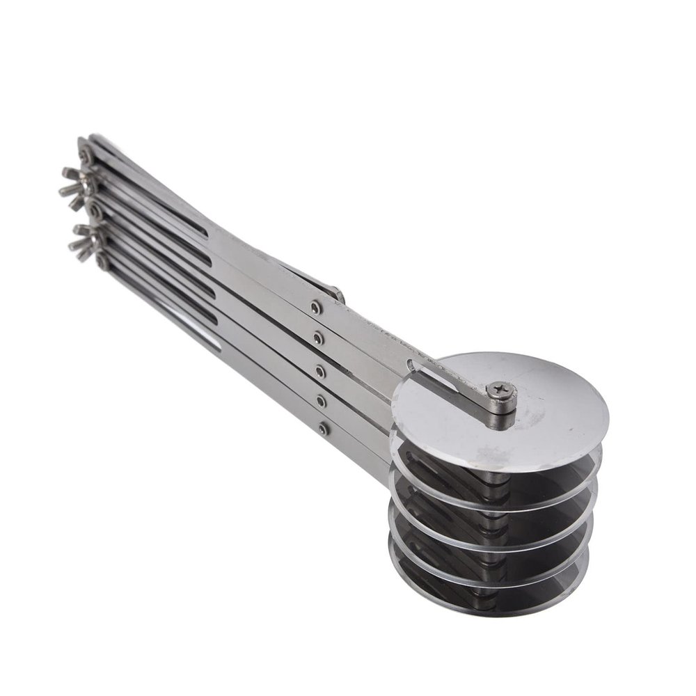 Pastry Cutter Wheel, Pizza Roller Multifunctional Use Time Saving Safe Accurate Cutting Adjustable Distance for Cake for Pizza for Biscuits(5 rounds)