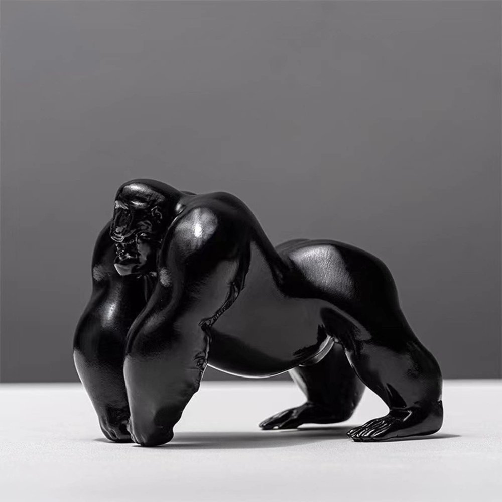 CNRFRC Realistic Black Gorilla Statue, Creative Resin King Kong Sculpture Ornaments Entrance Living Room Wine Cabinet Wall Shelf Bedroom Bookcase Decor,Animal Model Office Desktop Decoration