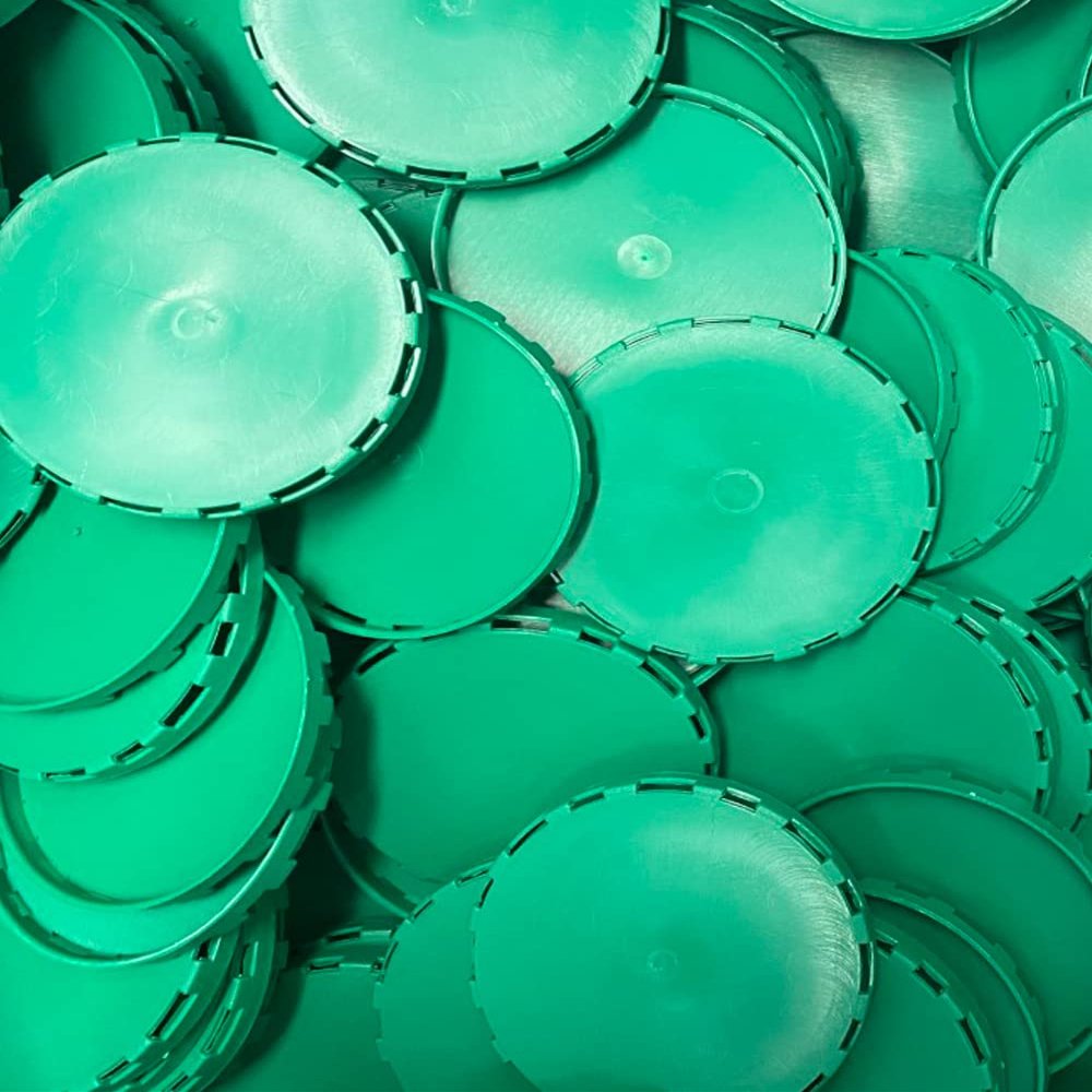 HomeLoft Basics Keg Caps 50pcs. Protect the filling and valve of your kegs with a vented keg cap. MATERIAL: PLASTIC. (GREEN) from JB Products Corp